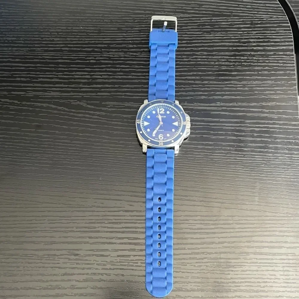 Geneva Rubber Band Silver & Blue Stainless Steel Back Watch